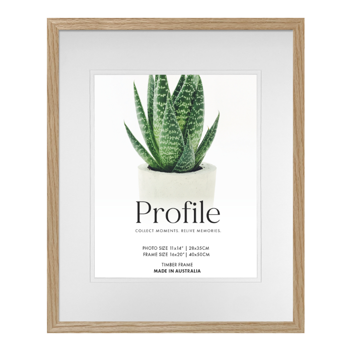Elegant Deluxe Natural Oak Timber Photo Frames - Image 10